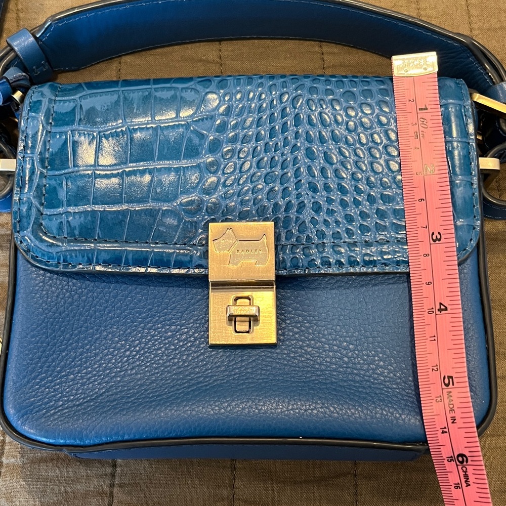RADLEY LONDON Blue Croc-Embossed Crossbody Bag - Picture 4 of 10